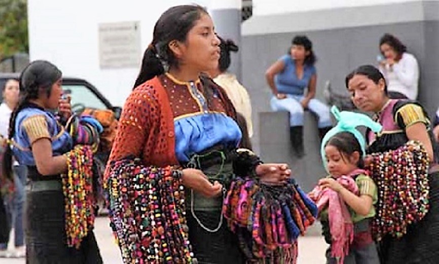 Más de 785 mil indígenas que pertenecen a 55 de las 68 etnias viven en la CDMX