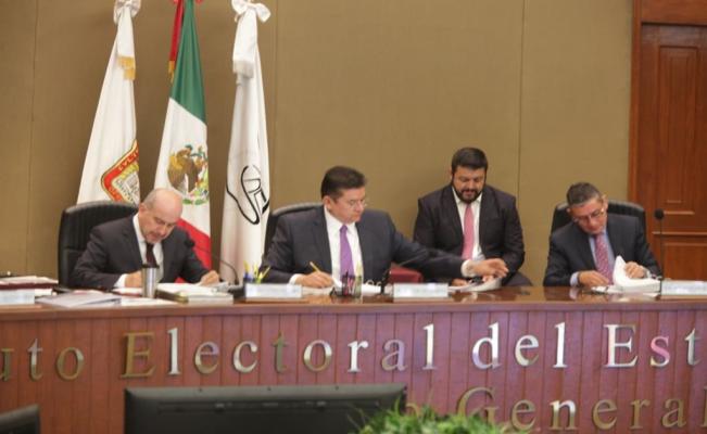 IEEM aprueba expedir constancia de mayoría a Alfredo Del Mazo