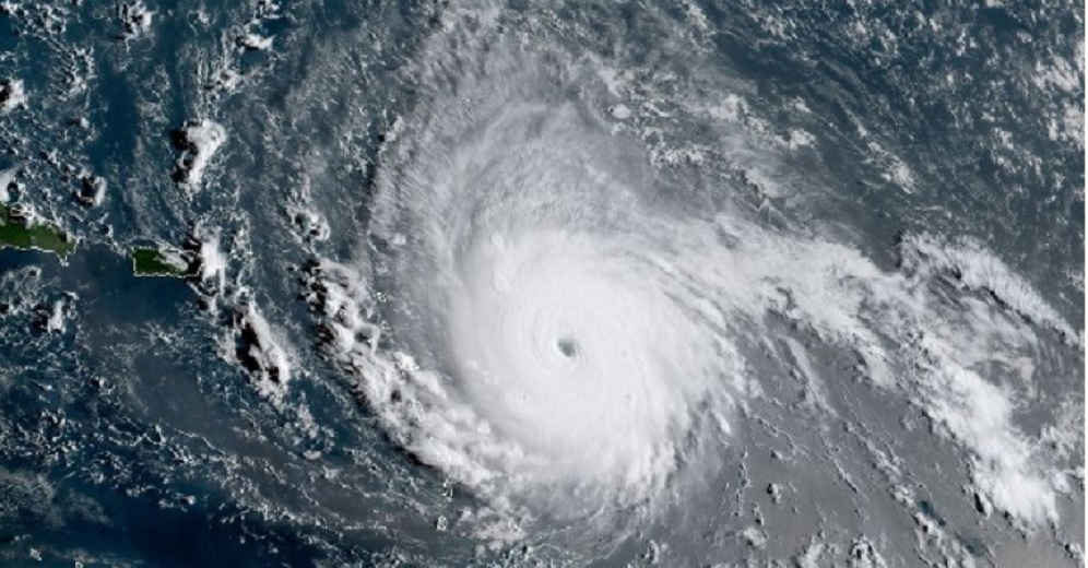 Huracán Irma alcanza categoría 5 en su camino al Caribe
