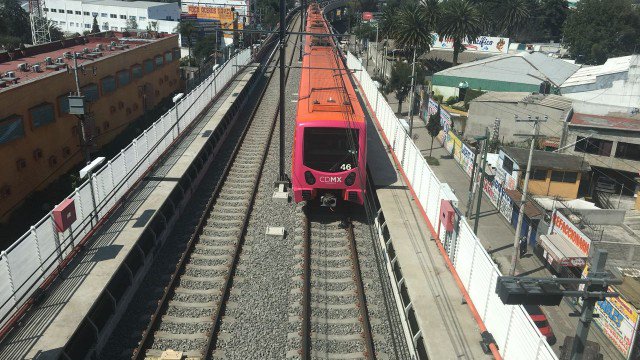 Reabren estaciones de la L12 cerradas tras sismo