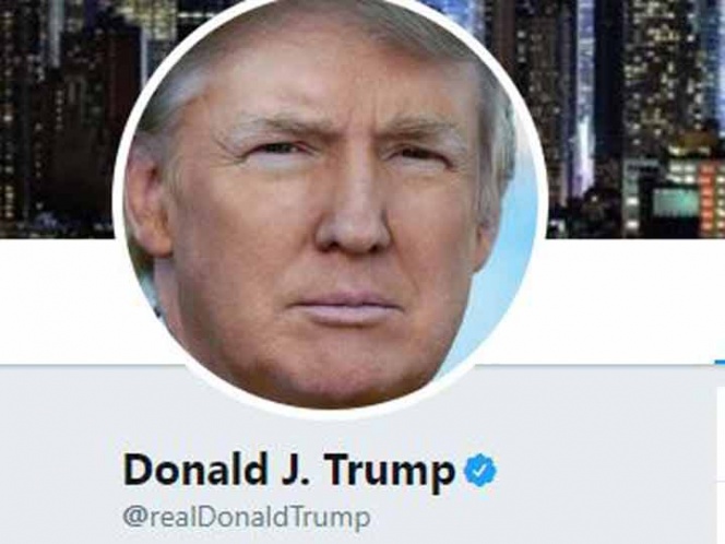 Por error, desactivan cuenta de Twitter de Trump; él se lo toma con humor