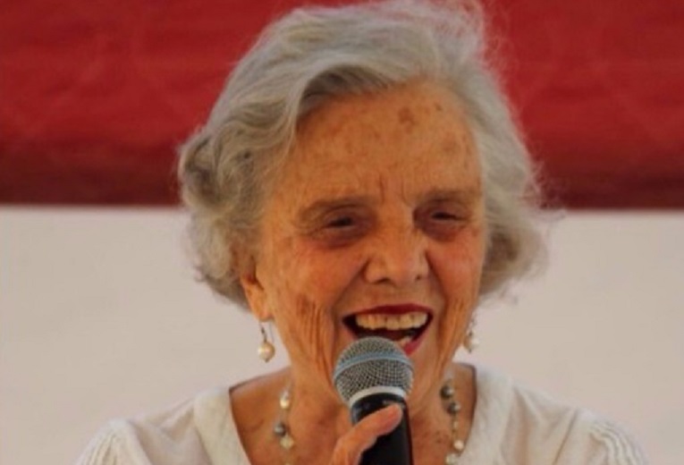 OTRAS INQUISICIONES: Elena Poniatowska: Cuatro breves historias