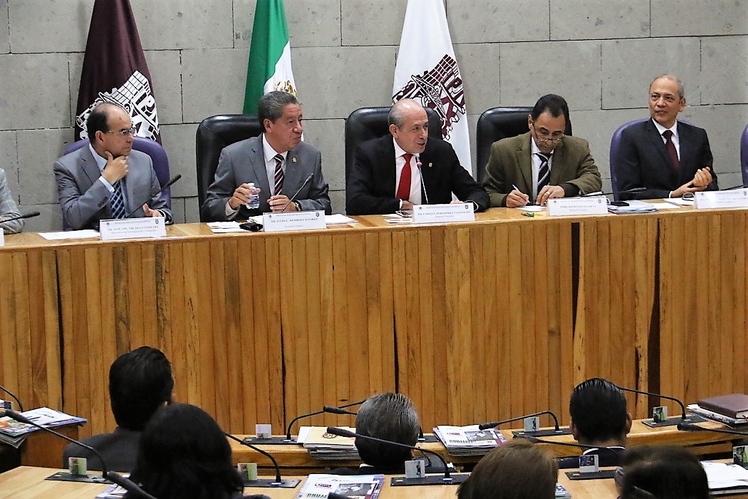 Destaca Enrique Fernández Fassnacht importantes avances en el Politécnico