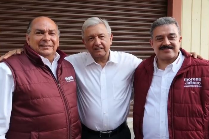 AMLO presenta a Carlos Lomelí y Antonio Pérez como representantes de Morena en Jalisco