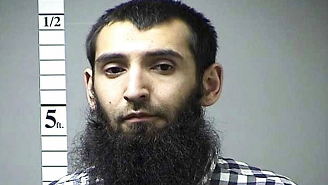 Autoridades levantan cargos de terrorismo contra el atacante de NY