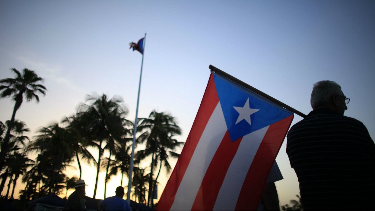 ECONOMÍA Y POLÍTICA: Puerto Rico y Cataluña