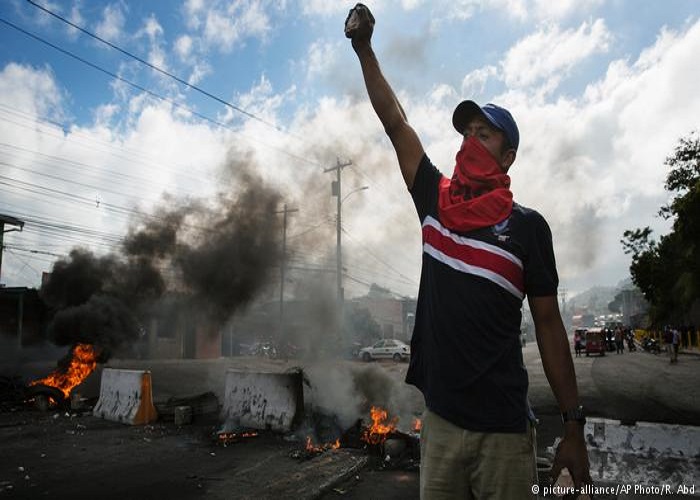 Protestas en Honduras dejan saldo de al menos 7 muertos