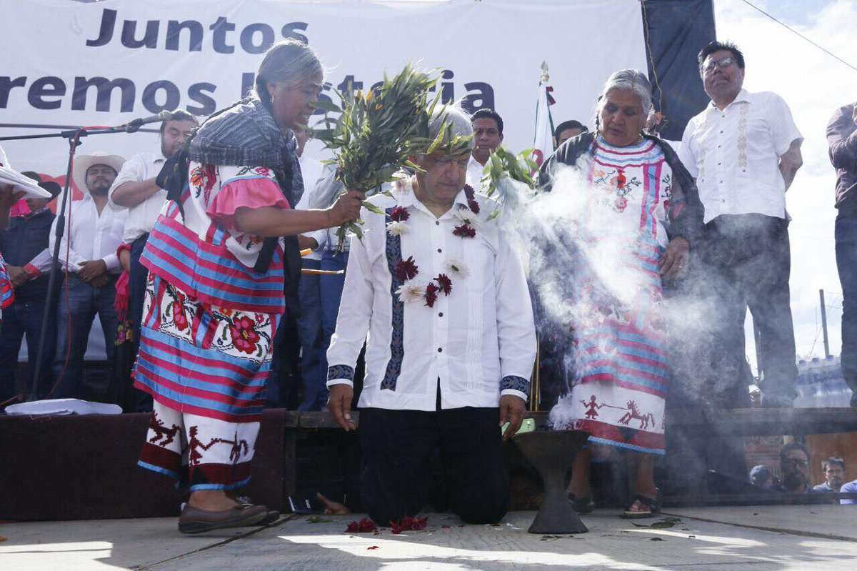 Hacen limpia a López Obrador en sierra de Oaxaca