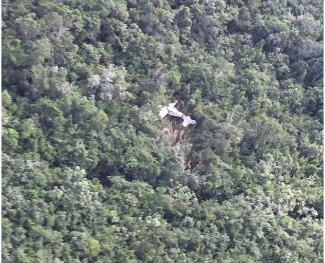 Se desploma avioneta con turistas en Q. Roo