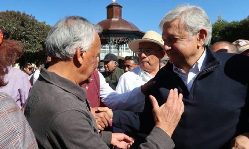 Responsabiliza López Obrador a Videgaray y Meade por autorizar el manejo y tapar malversación de fondos en 2016