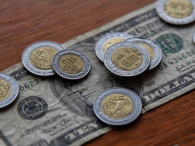 Pese a anuncio de Banxico, dólar se vende a 20 pesos en bancos