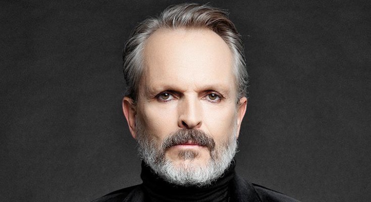 Miguel Bosé es reconocido por su labor humanitaria