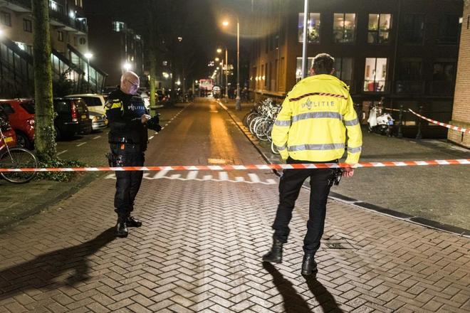 Tiroteo en el centro de Ámsterdam deja al menos un muerto