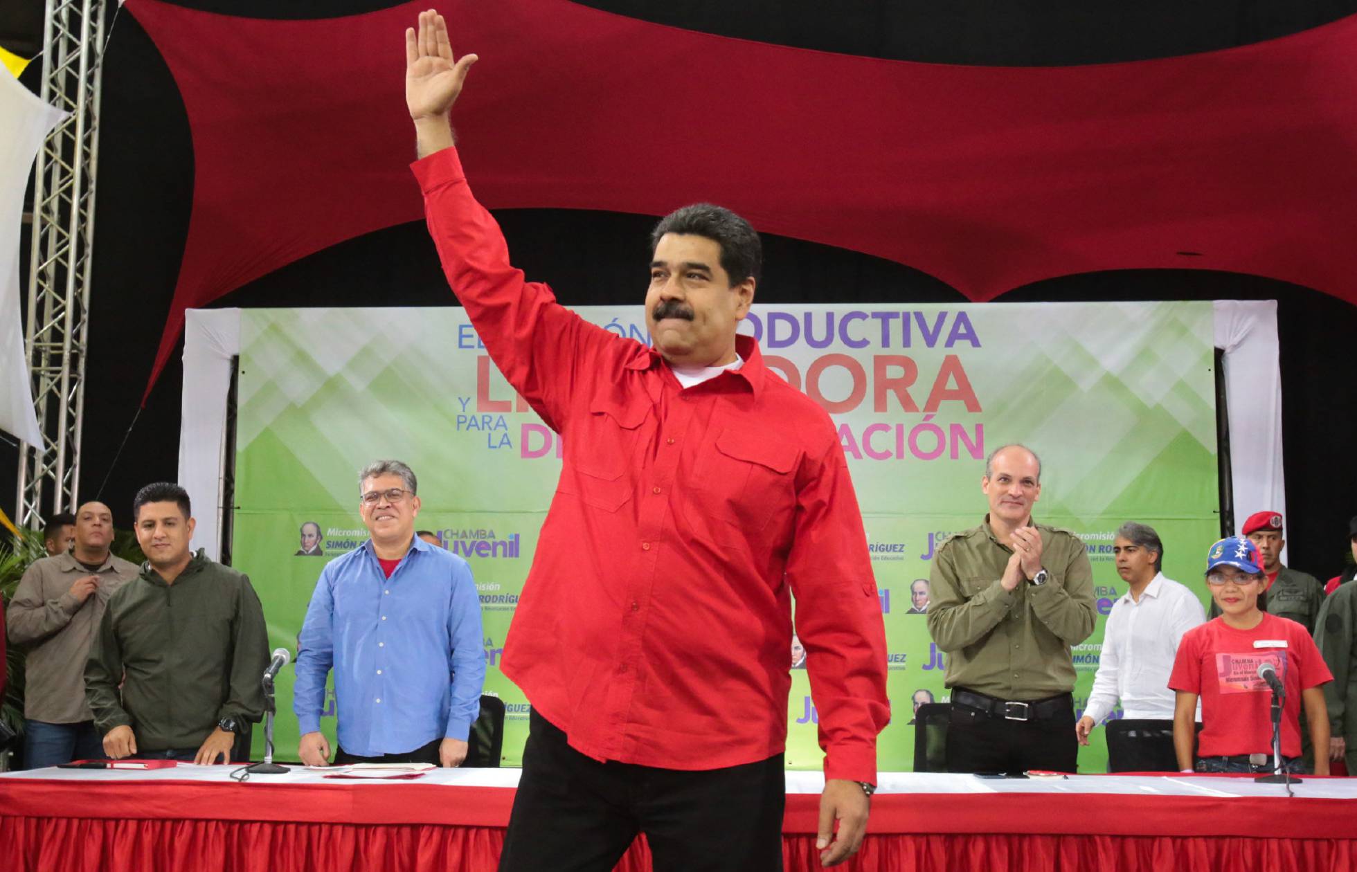 Venezuela celebrará elecciones presidenciales antes del 30 de abril
