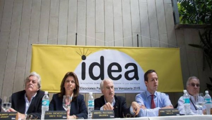 Ex jefes de Estado de IDEA condenan masacre de El Junquito