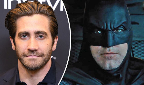 Jake Gyllenhaal podría ser el reemplazo de Affleck como Batman