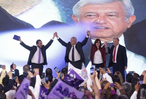 PES elige a AMLO como su candidato a la Presidencia