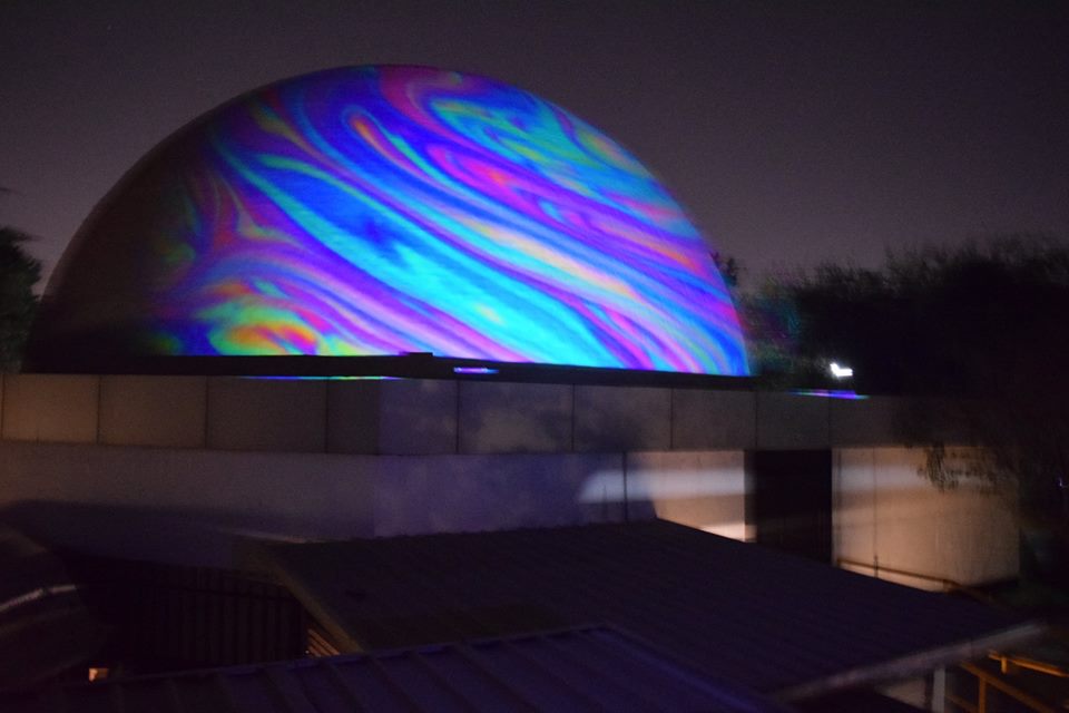 Planetario “Luis Enrique Erro”, paredes de cupido