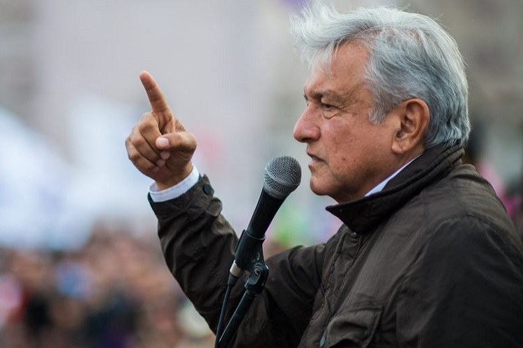 AMLO convoca a magisterio y padres de familia por nuevo plan educativo