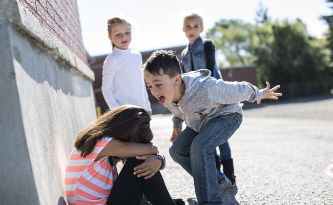 Exclusión y violencia psicológica en infantes provoca bajo rendimiento escolar: Alejandro Gutiérrez Cedeño