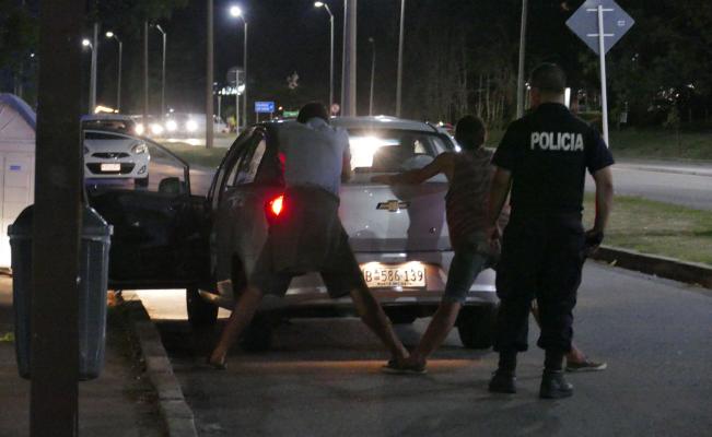 Detienen en Uruguay a 9 mexicanos por robo a joyería