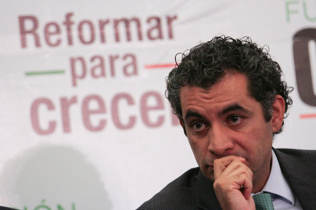 Falso, PRI en San Lázaro no exige renuncia de Ochoa Reza: Carlos Iriarte