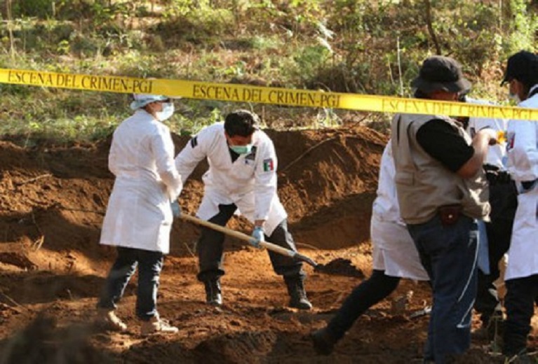 ÍNDICE POLÍTICO: Los cadáveres de esa fosa clandestina que es la elección