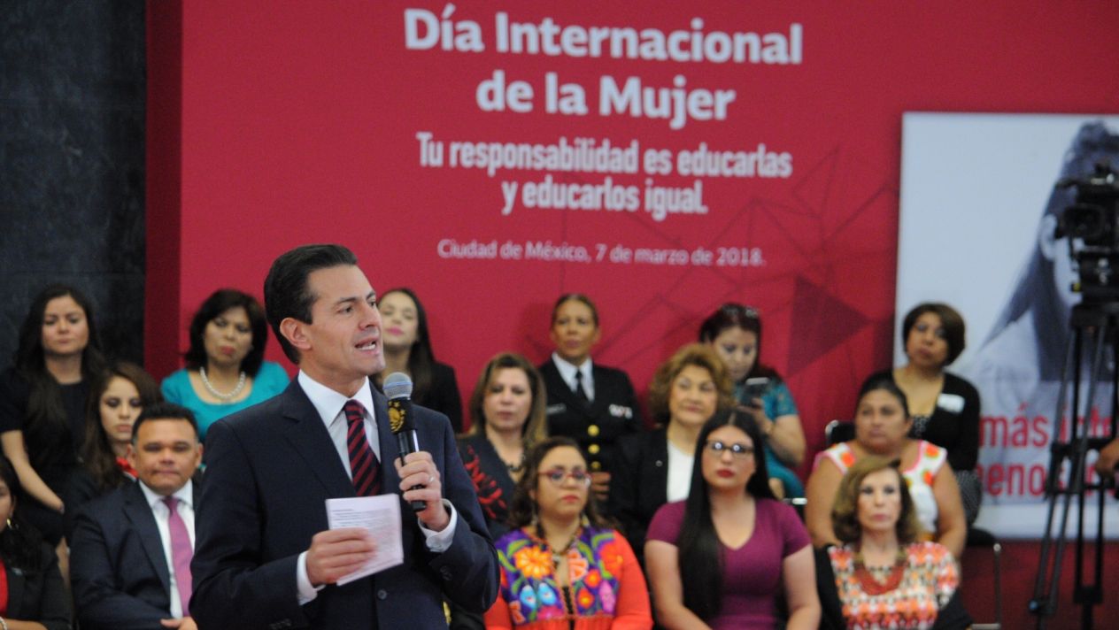 Situación de las mujeres mexicanas, mejor que hace 5 años: Peña Nieto
