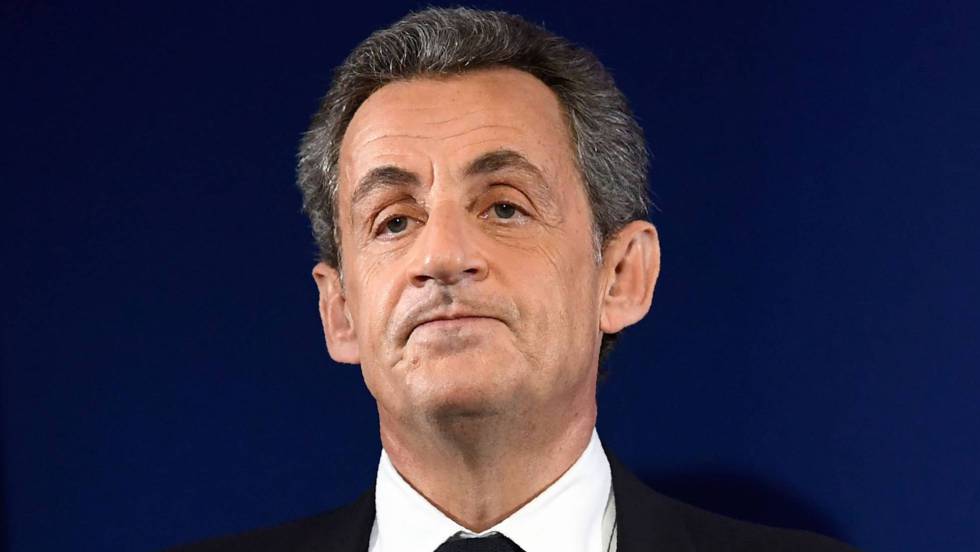 ESCARAMUZAS POLÍTICAS: El doble pecado de Sarkozy, detenido en Francia