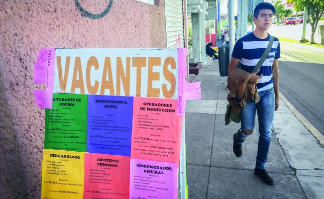 Desempleo en México con ligera baja en febrero