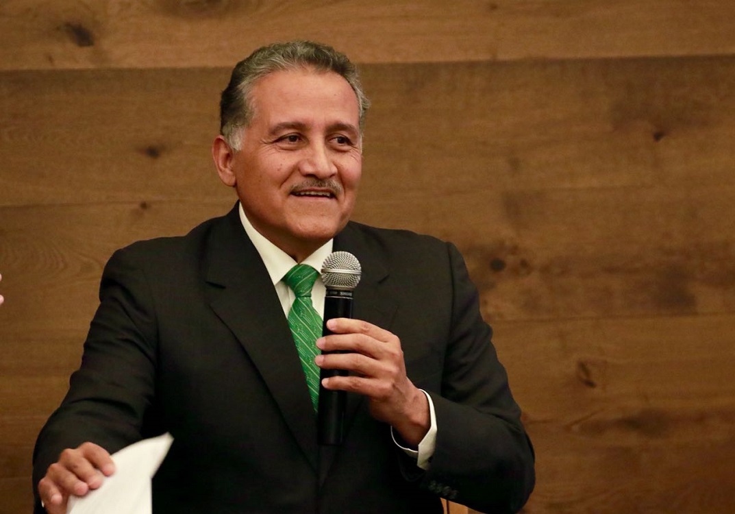 Debatir le conviene a México: Arturo Zamora
