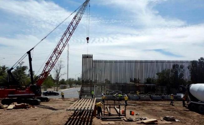Pentágono y Trump discuten sobre financiación de muro fronterizo