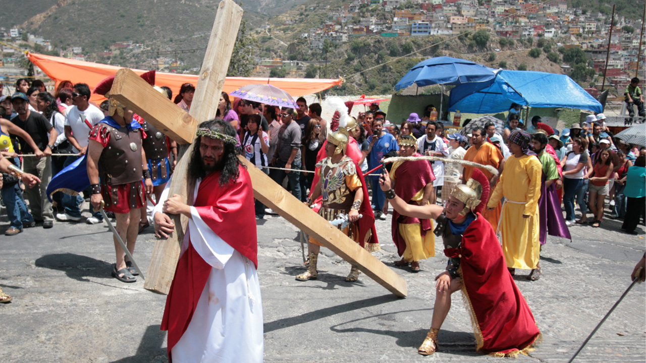 RÁFAGA: Aniversarios, “puente” y Semana Santa, este mes