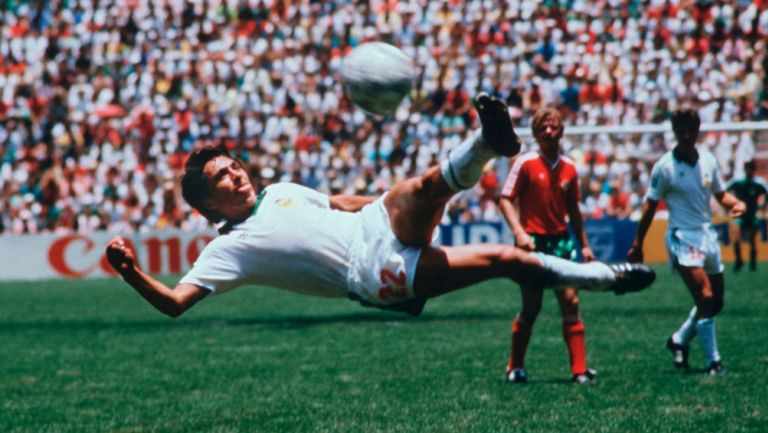 Gol de Manuel Negrete, elegido como el mejor en la historia de los Mundiales