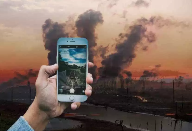 Smartphones incrementan el impacto de la huella de carbono