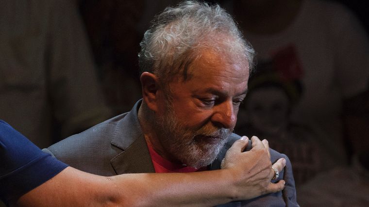 Tribunal brasileño da luz verde a prisión para Lula da Silva
