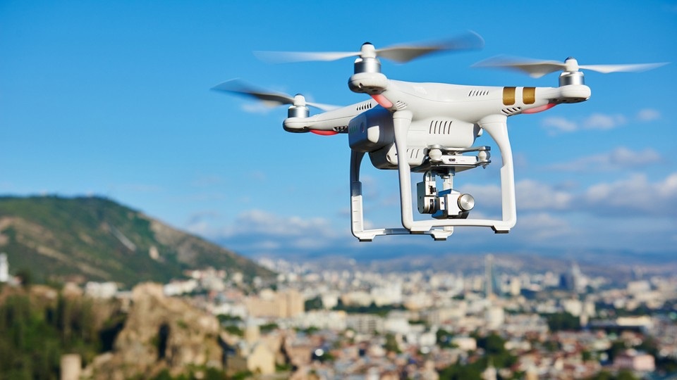 Multarán usuarios de drones que incumpla lo establecido en las normas