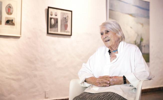 Fallece  la pintora Joy Laville a los 94 años