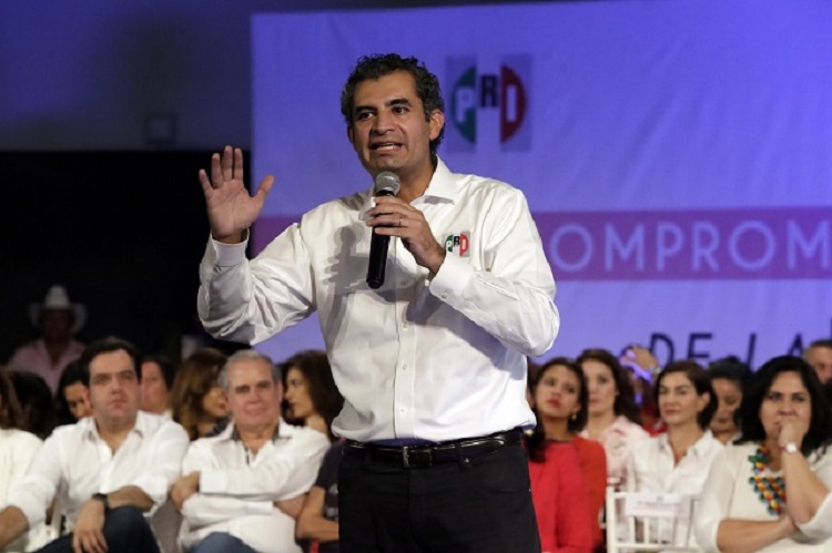 No tienen credibilidad encuestas de redes sociales: Ochoa Reza