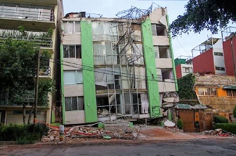 Actuar con apuro es una manera de destruir el patrimonio dañado por los sismos
