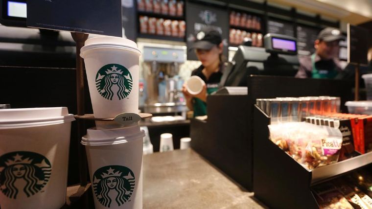 Starbucks cerrará 8 mil cafeterías en EU el 29 de mayo
