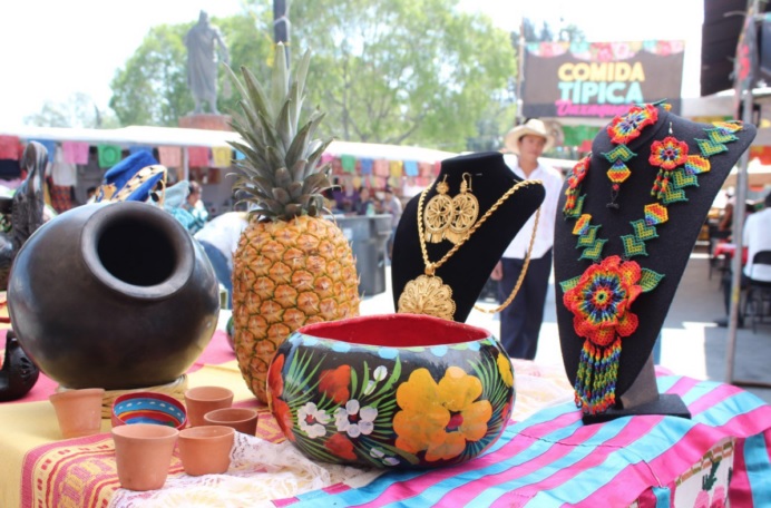 Mezcales y tlayudas… llega la Guelaguetza a Iztapalapa