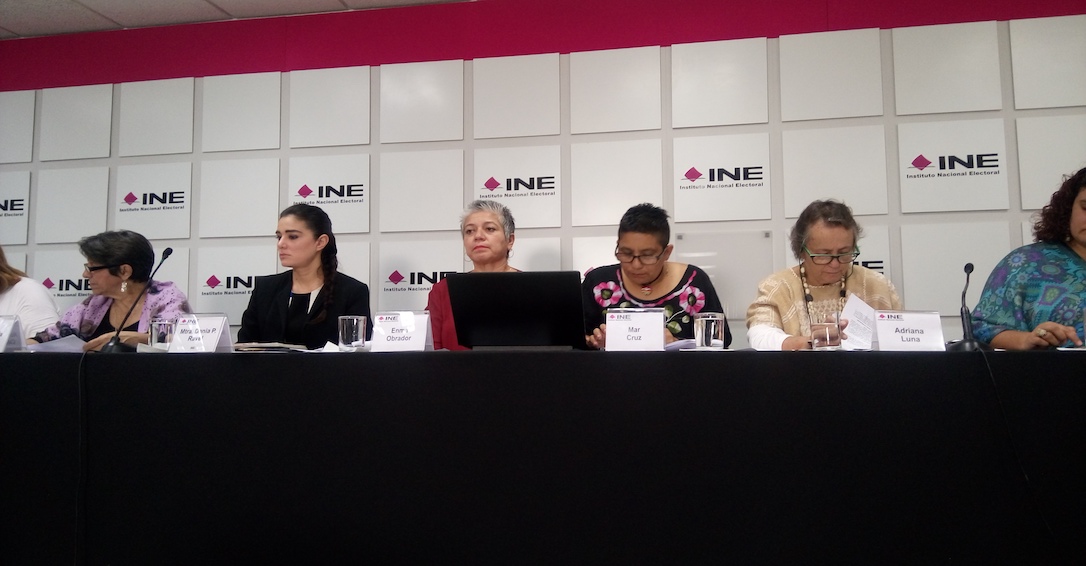 Presentan la Agenda Mujeres 2018 ante el INE