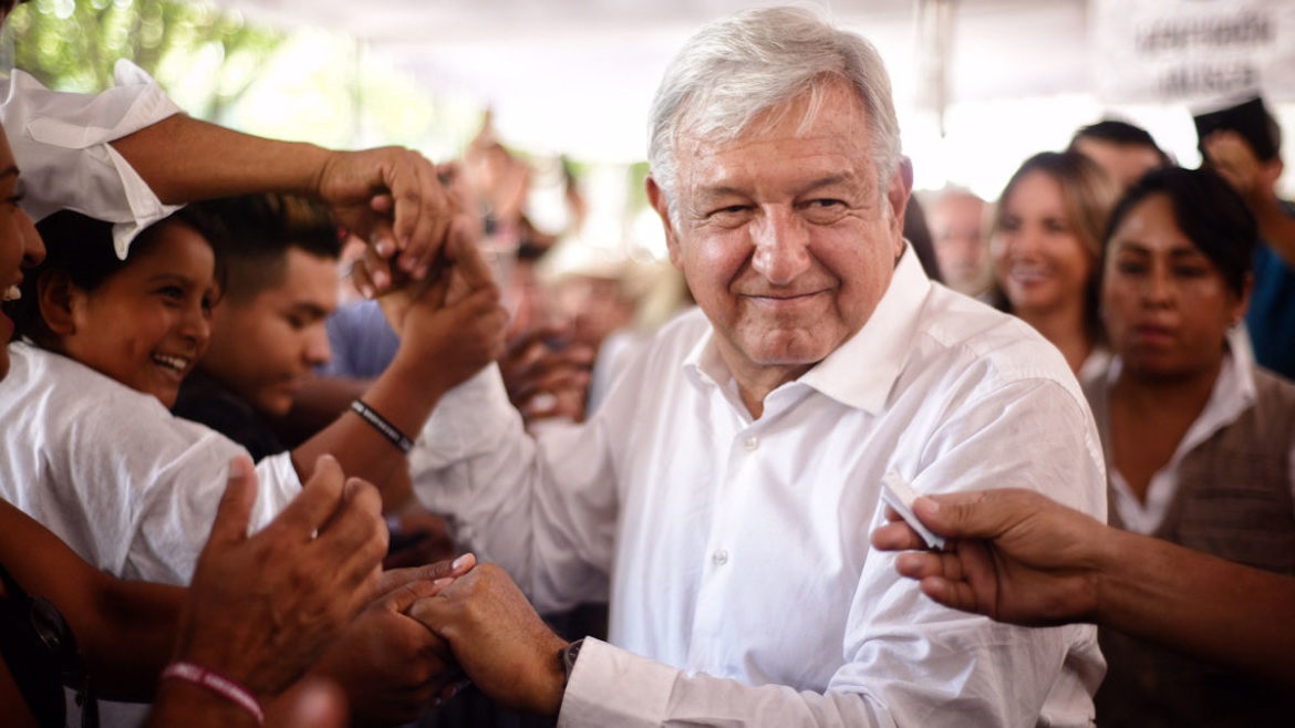 Meade avanza sobre Anaya, estima López Obrador