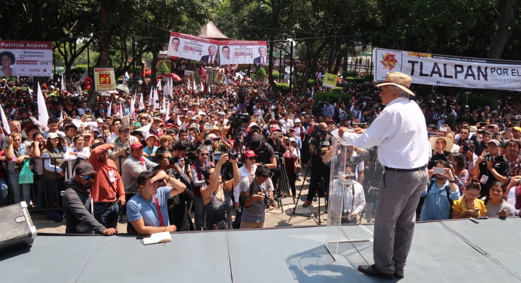 Ve AMLO como absurdo e irracional hacer de nuevo boletas, porque se pone en riesgo elección presidencial