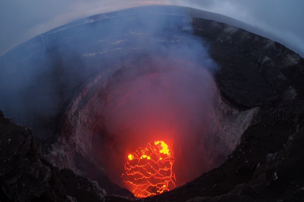 Peligro en Hawái: Volcán Kilauea explotaría muy pronto, advierten expertos
