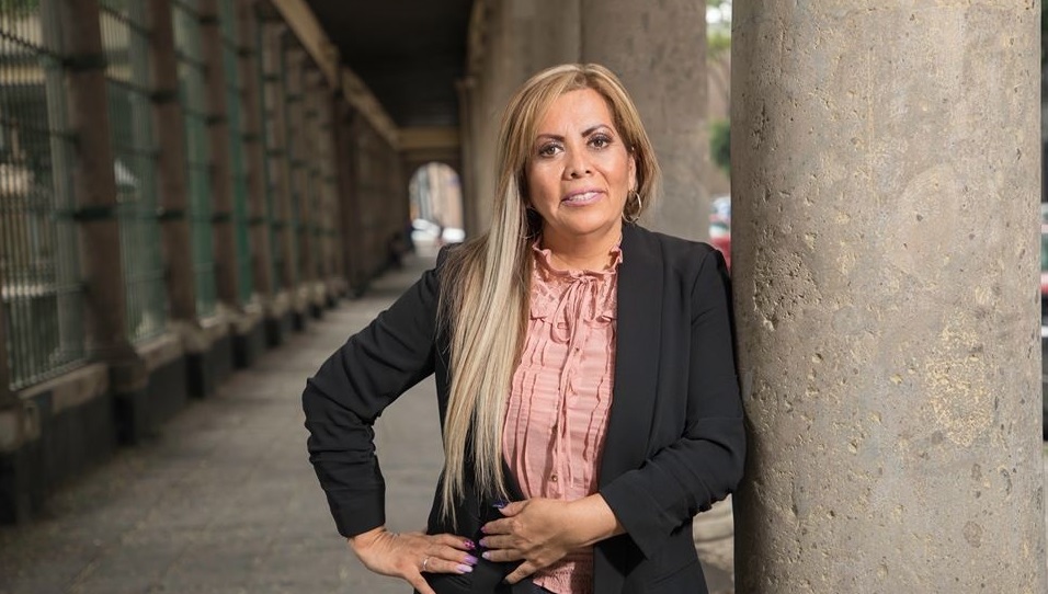 Viky Hernández, candidata sin partido renuncia a prerrogativa ante el comité de radio y televisión
