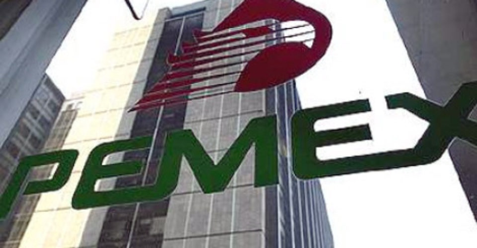 Alerta Pemex sobre grupo delictivo que usurpa identidad de funcionarios para cometer fraudes