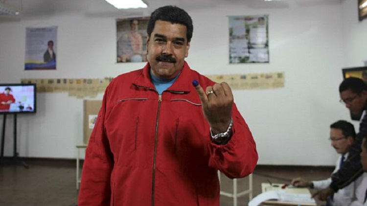 Venezolanos votan en polémica elección presidencial