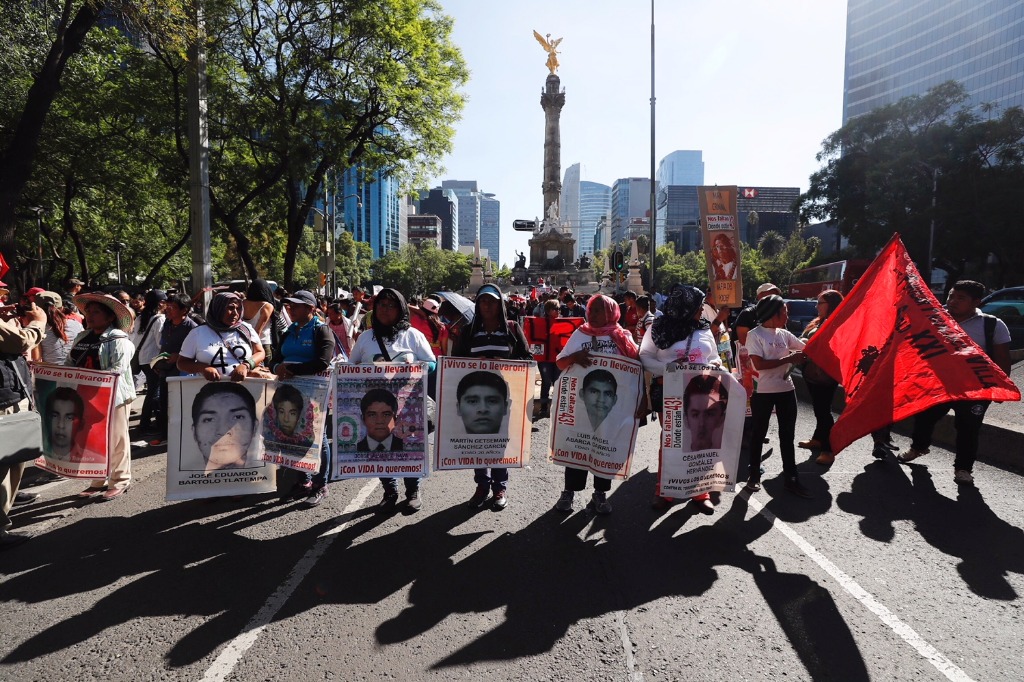 Tribunal ordena crear Comisión de la Verdad para el Caso Ayotzinapa